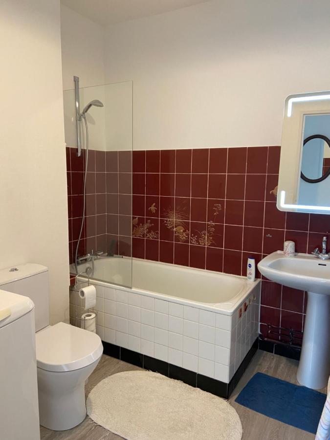 Appartement Entier En Residence Centre Ville Вандом Экстерьер фото